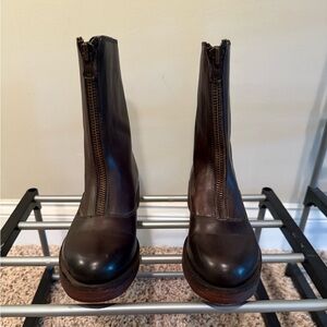Vintage Foundry Brown Leather Boots